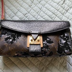 Louis Vuitton Fleur de jai clutch-hiver